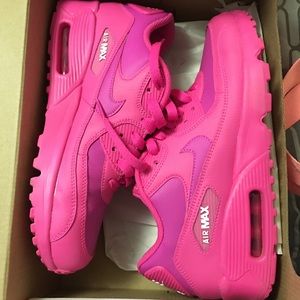 Gently work Nike air max